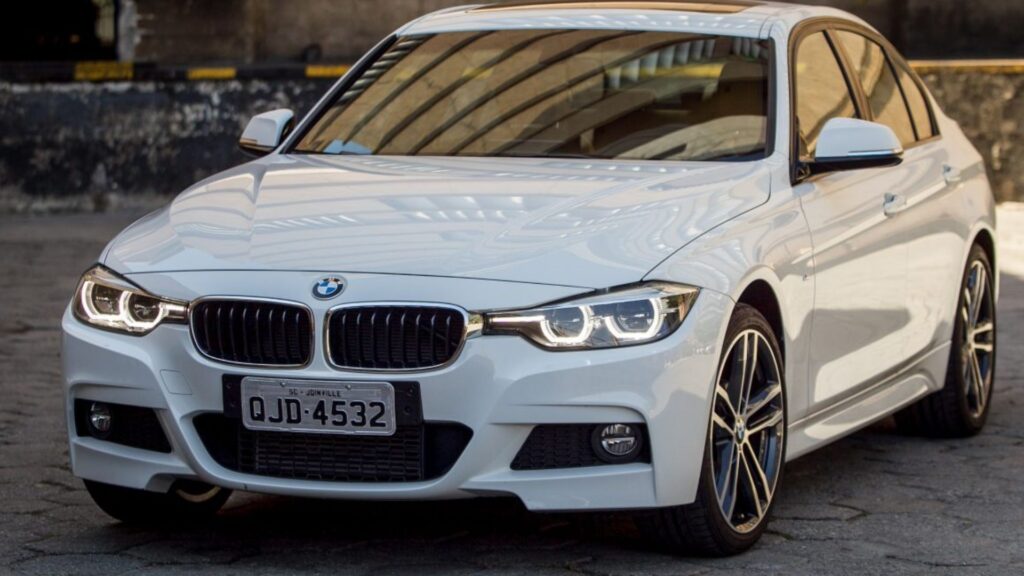 BMW 328iA 2017.