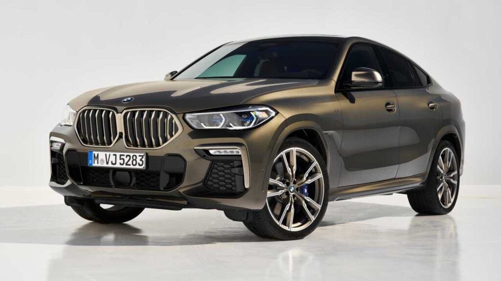 BMW X6 2020.