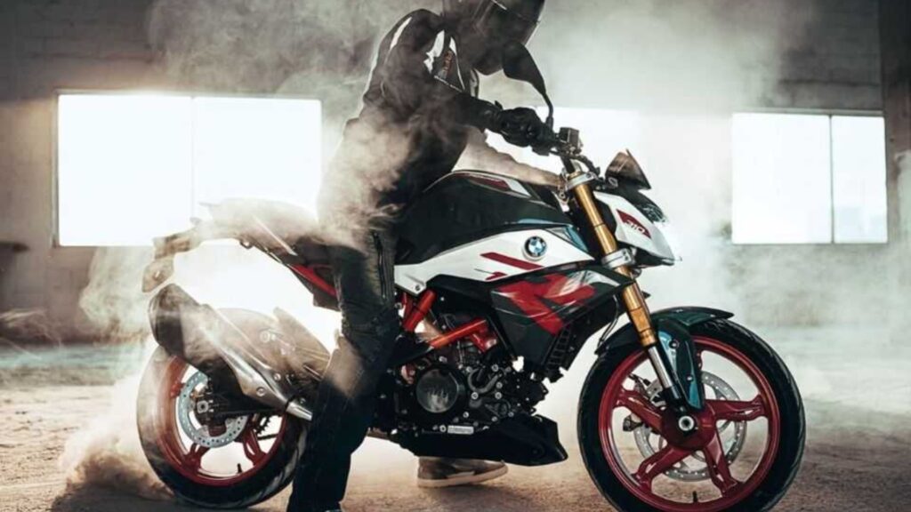 BMW G 310 R 2021.