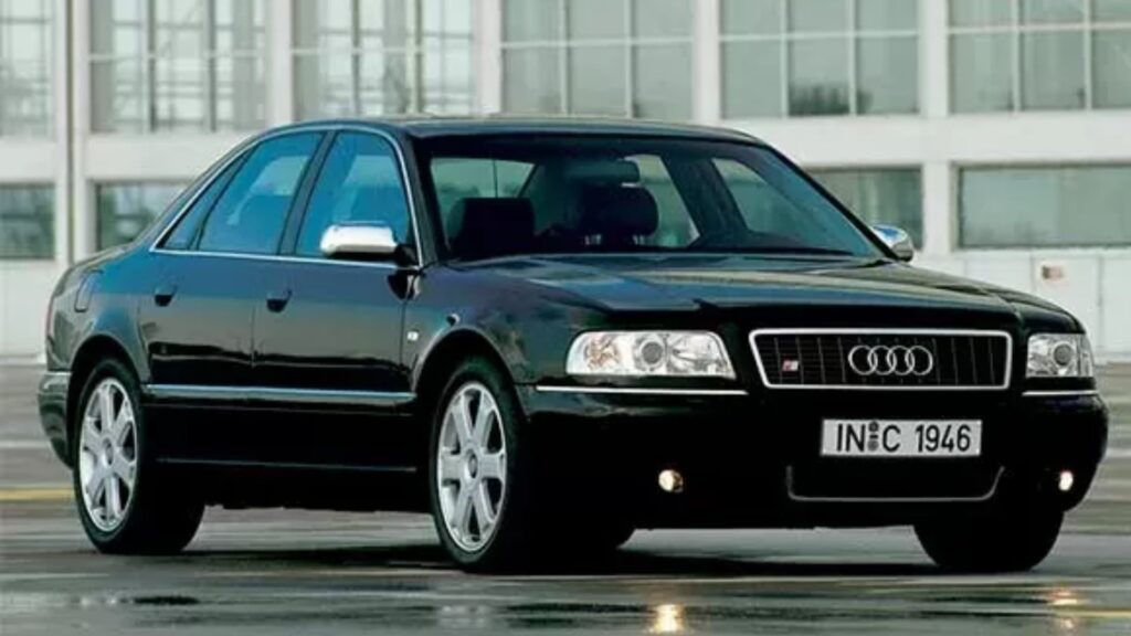 Audi S8 1996