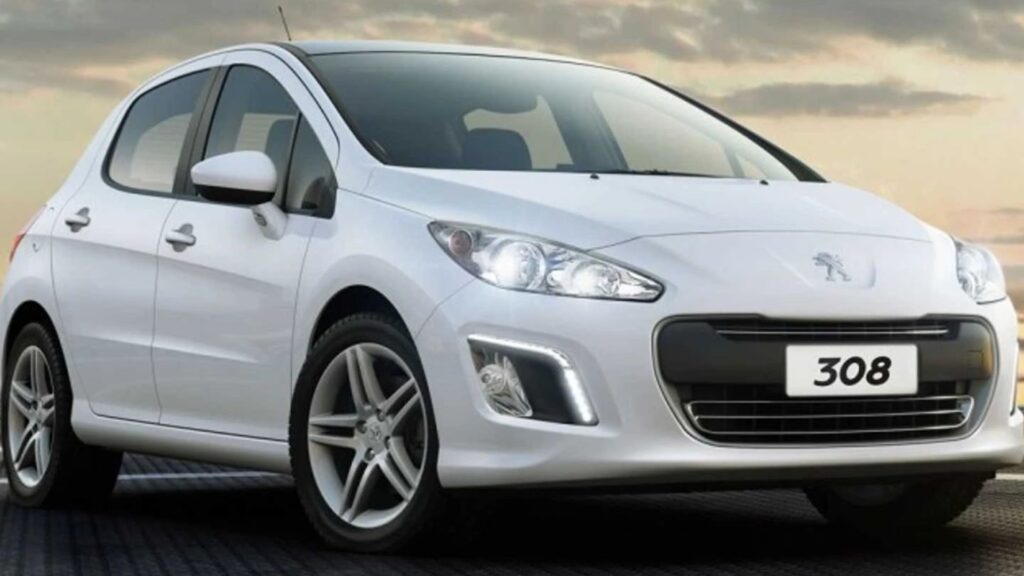 Peugeot 308 2013