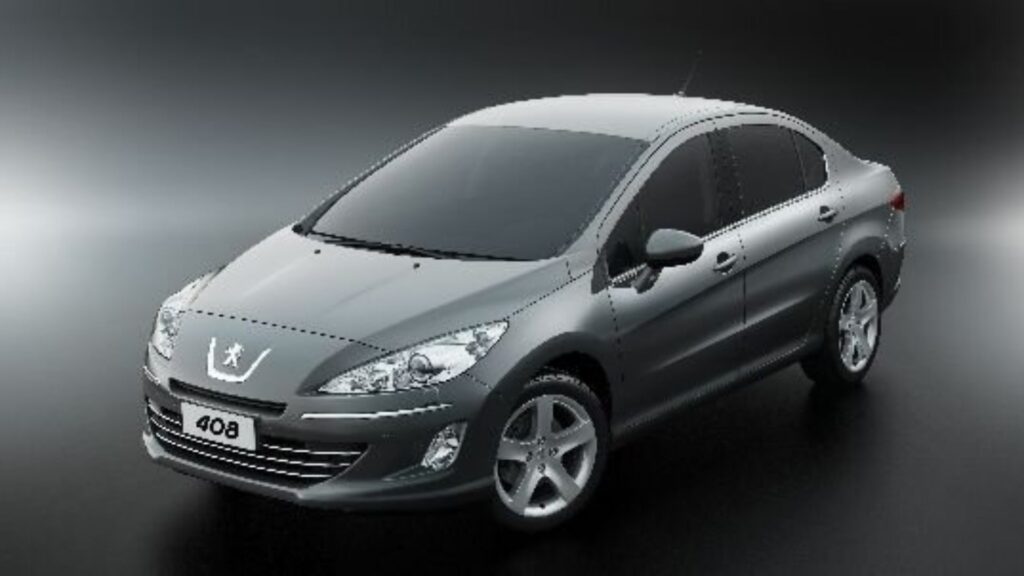 Peugeot 408 2012