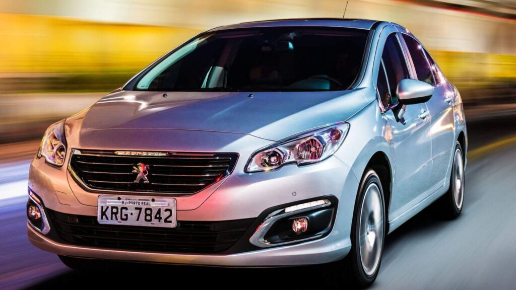 Peugeot 408 2016
