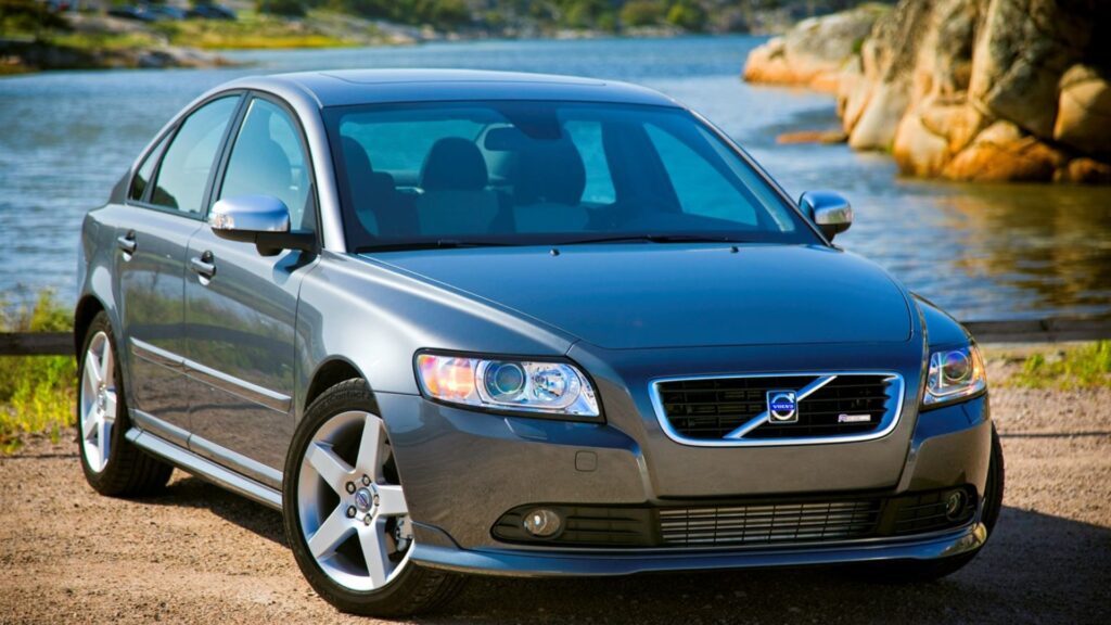 Volvo S40 2010