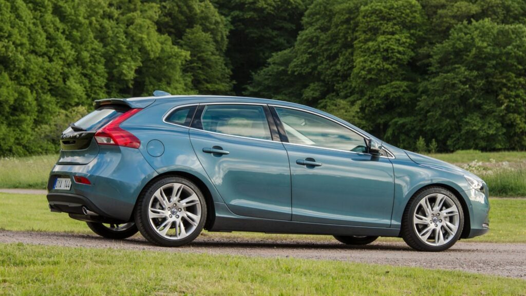 Volvo V40 2014