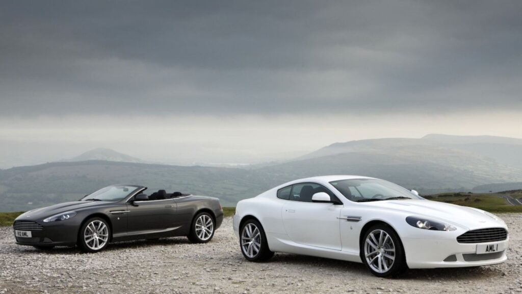 Aston Martin DB9 2011 