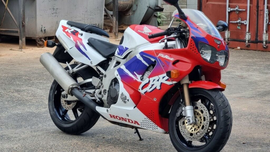 CBR 900 RR Fire Blade 1995