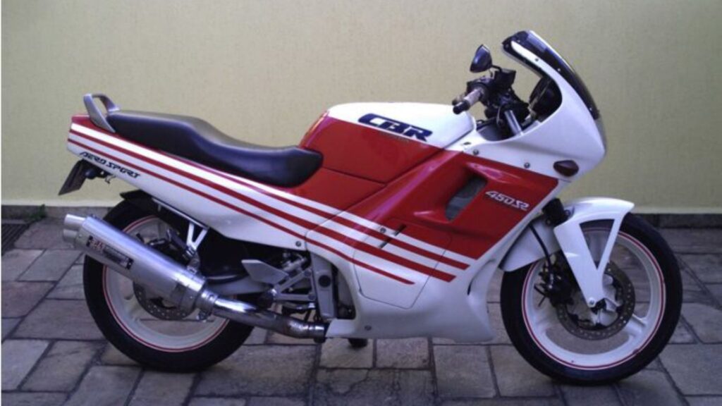 Honda CBR 450 1992
