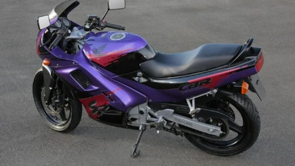 Honda CBR 450 1994