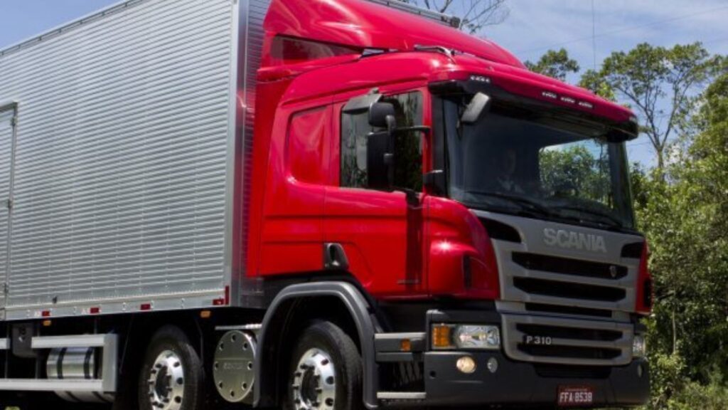 SCANIA P-310 2014