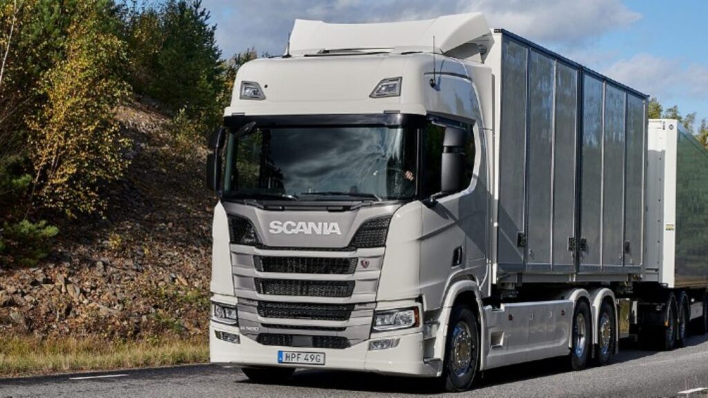 SCANIA R-560 2016