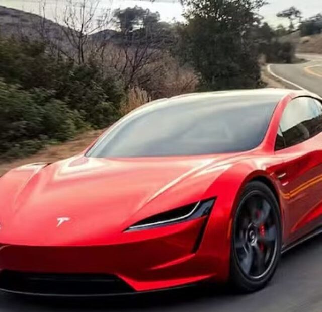tesla capa