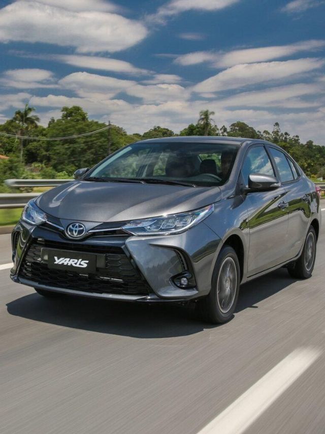 Toyota Yaris é confiável, ótimo de pós-venda e faz 16 km/l