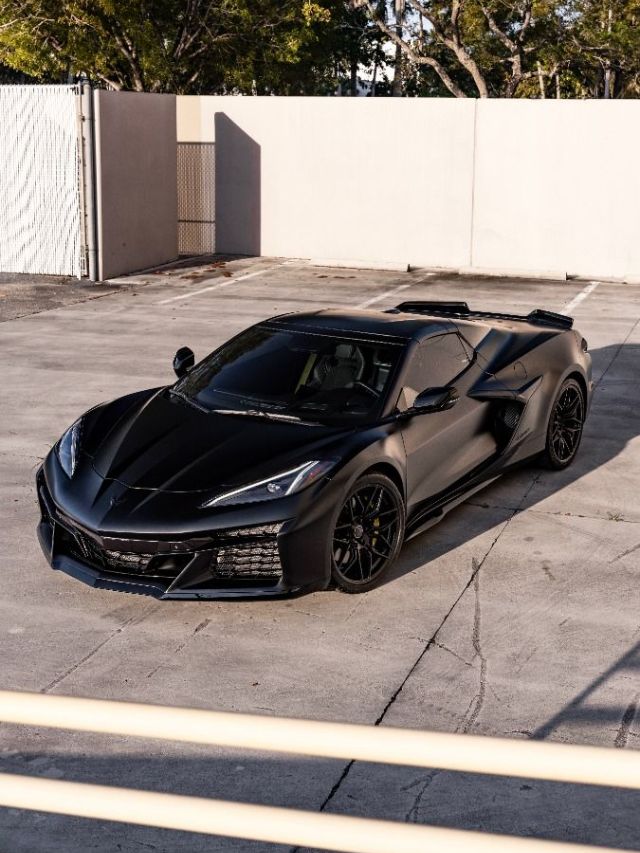 Corvette Z06 conversível de 680 cv à venda no Brasil por R$ 2,6 mi