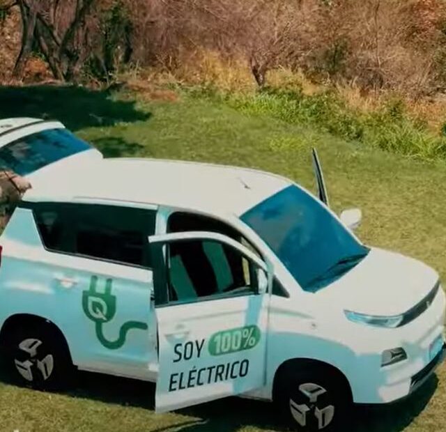 Novo carro eletrico boliviano