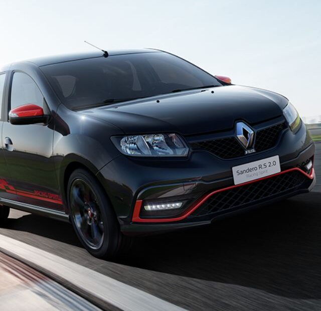 sandero-rs-racing-spirit-destaque