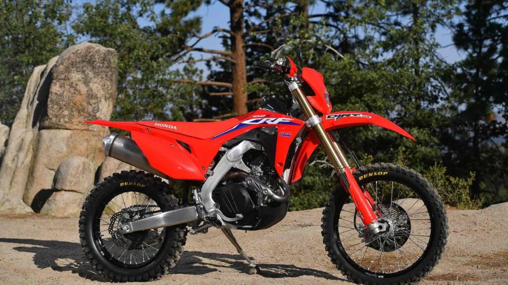 lateral da CRF 450 X 0 KM.