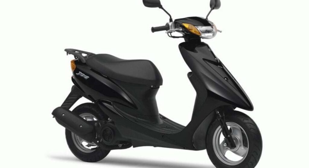 Yamaha Jog Teen 50 1999 preta de lado.