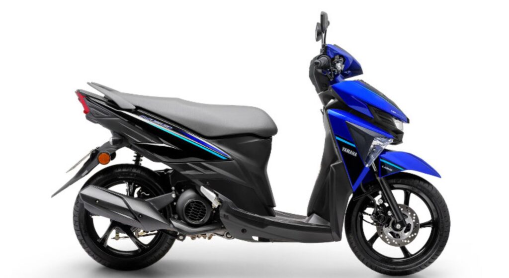 Yamaha Neo 2023 azul de lado.