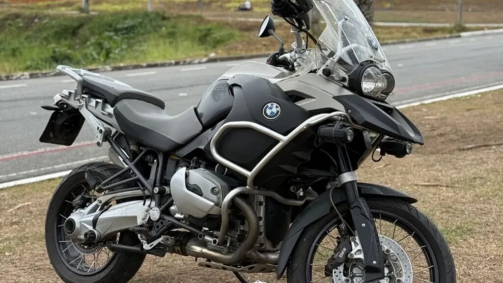 BMW R 1200 GS 2009 na diagonal.