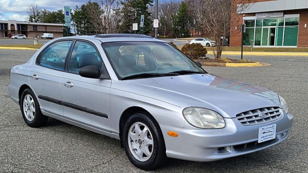 Hyundai Sonata 2000