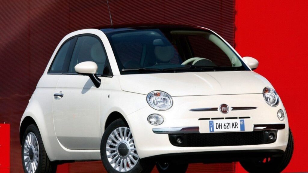 Fiat 500 2008 branco.