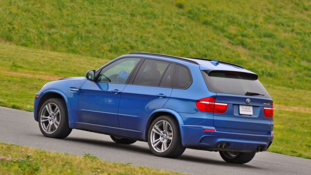 BMW X5 2012 azul.