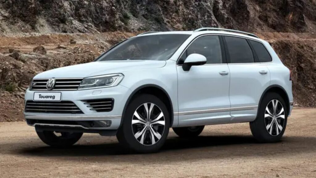 VolksWagen TOUAREG 2015 branco.