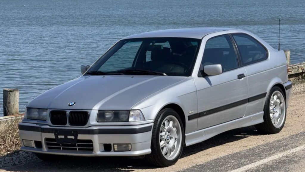 BMW 320i 1991.